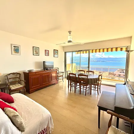 L'aiglon 1 Centre-ville * Ajaccio (Corsica)