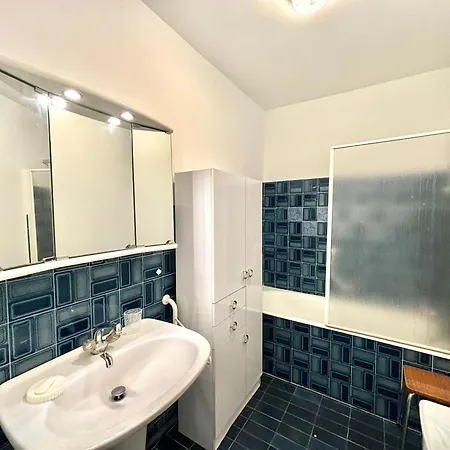 L'aiglon 1 Centre-ville Ajaccio (Corsica)